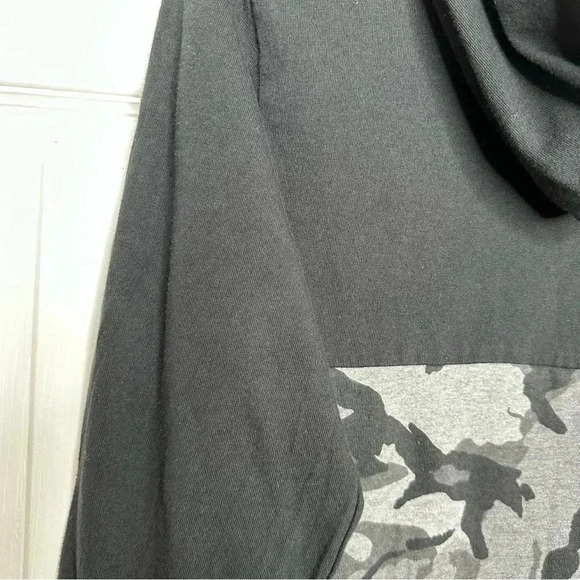 George Hoodie Thin Kangaroo Pocket Black & Grey  Camo Size Small - Picture 13 of 16